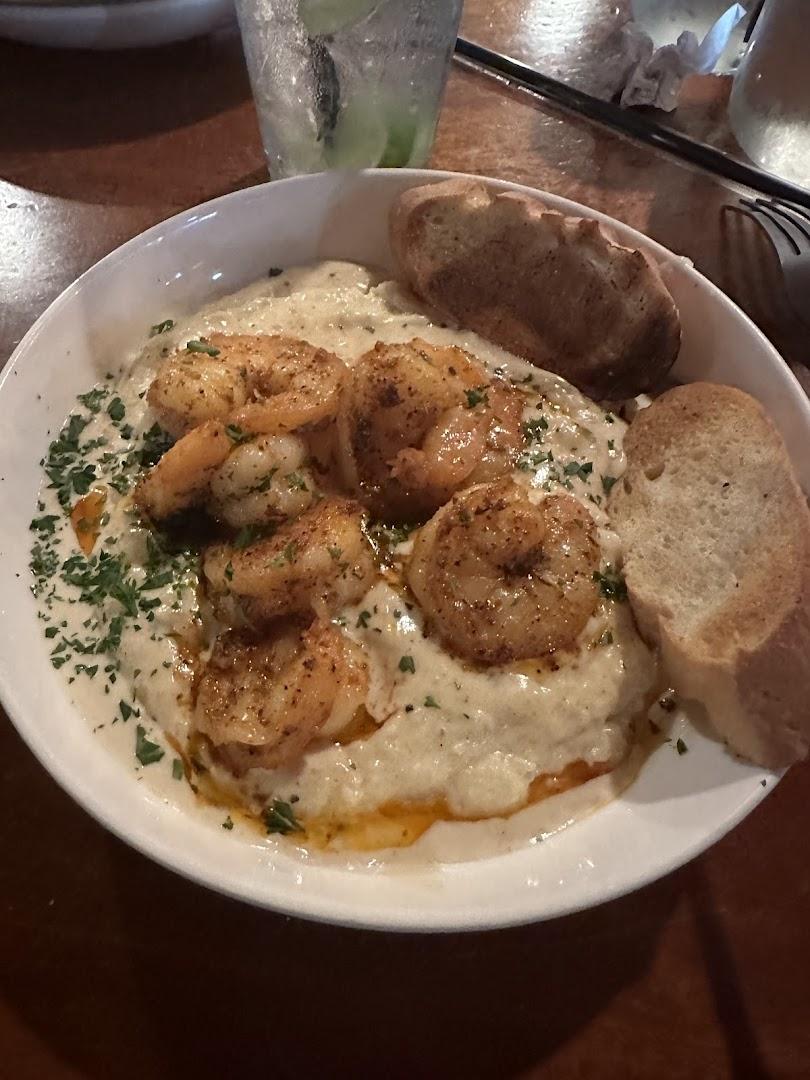 Yahola Creek Restaurant